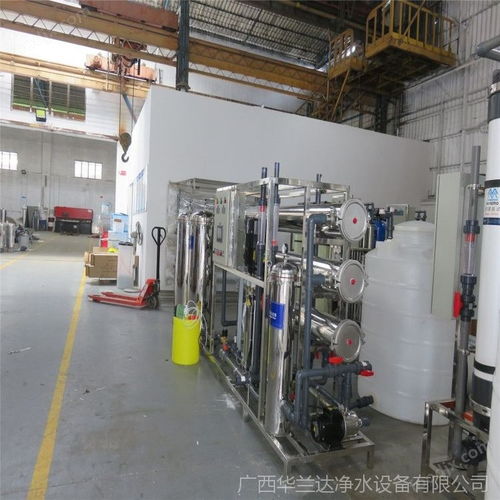 廣西廠家玉林飲料礦泉水生產(chǎn)線設(shè)備 華蘭達三合一灌裝機超濾設(shè)備